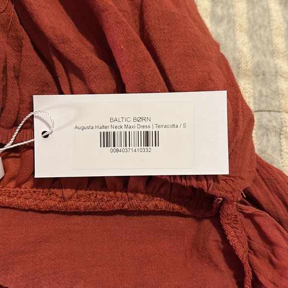 Baltic Born dress - Picture 4 of 5